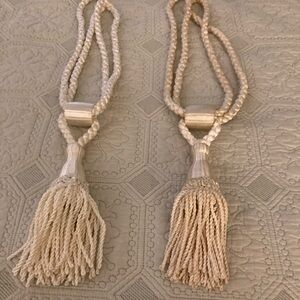 2- Rope Tassel Curtain Tiebacks Adjustable 18” Long 2/$10